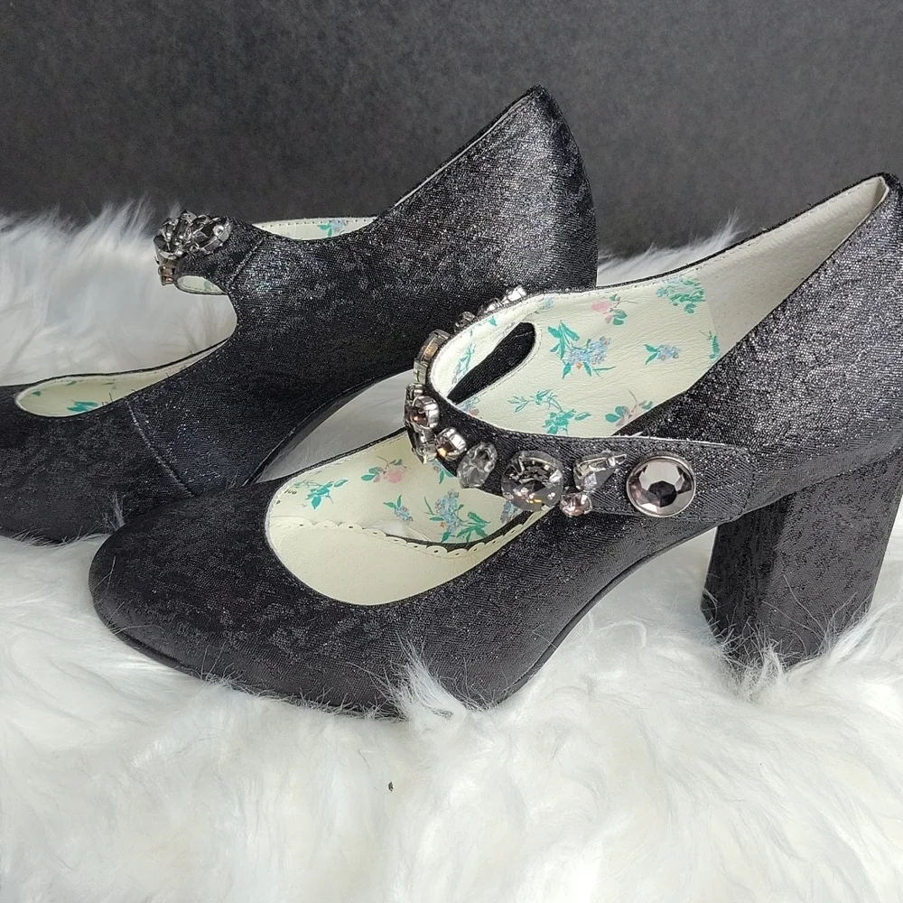 MARY JANE 1901 Shimmery Black‎ Brocade Heels Rhinestone Straps Size 5.5 M